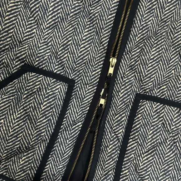 J. Crew Quilted Down Puffer Vest Size Small Black Herringbone - Picture 7 of 9